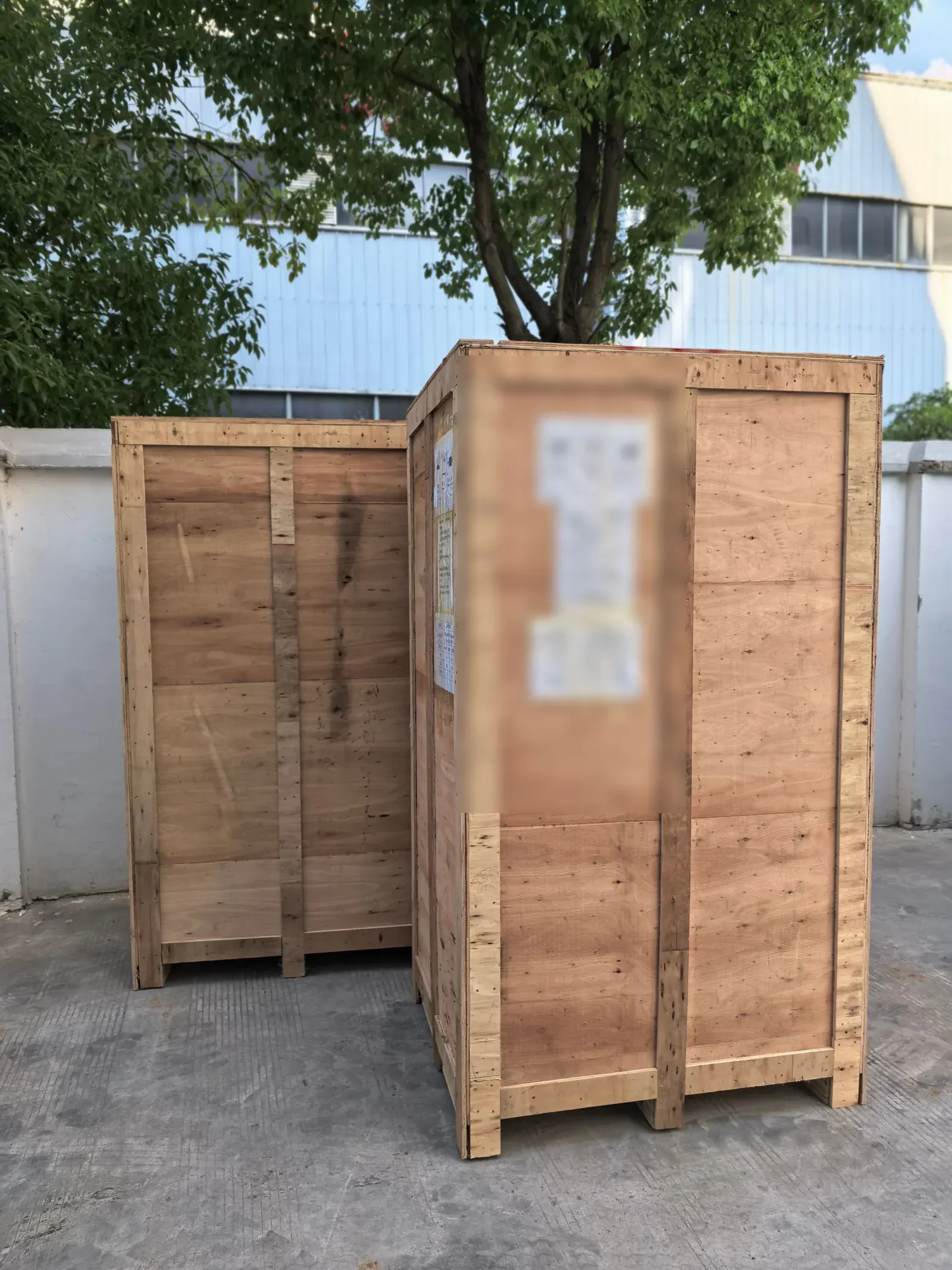 Individual timber export cases for EV charging equipment